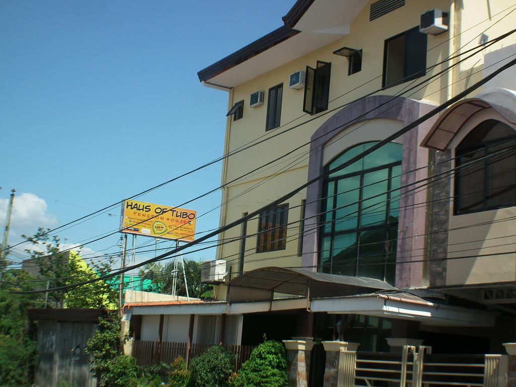 Haus Of Tubo Davao Apartment Exterior photo